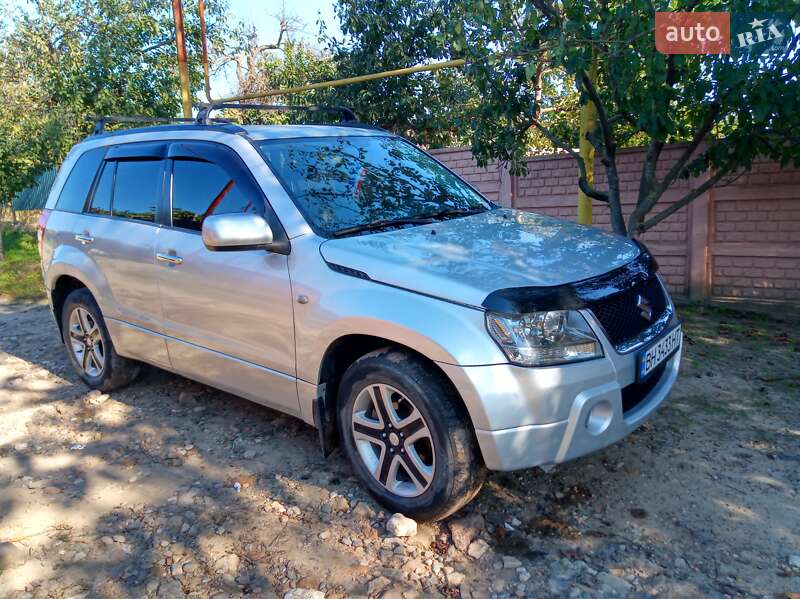 Suzuki Grand vitara (2007)