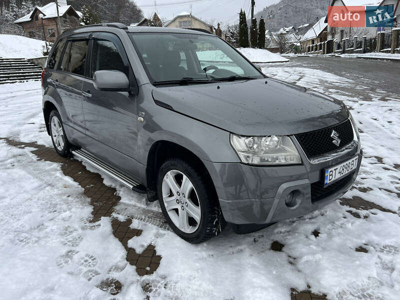 Suzuki Grand vitara (2007)