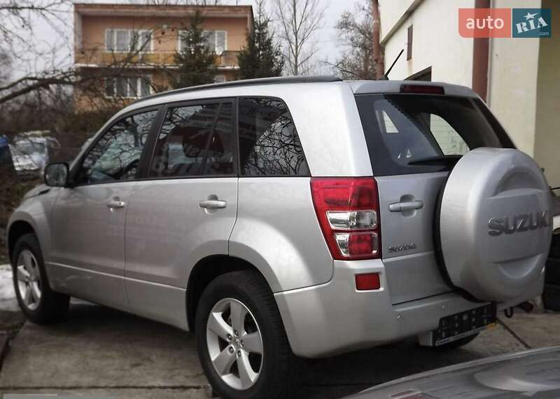 Suzuki Grand vitara (2007)