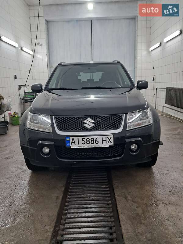 Suzuki Grand vitara (2008)