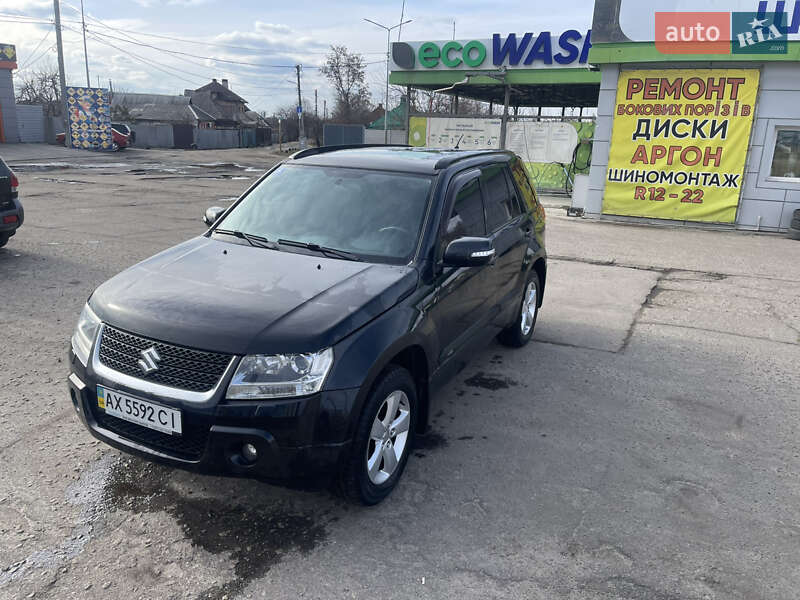 Suzuki Grand vitara (2010)