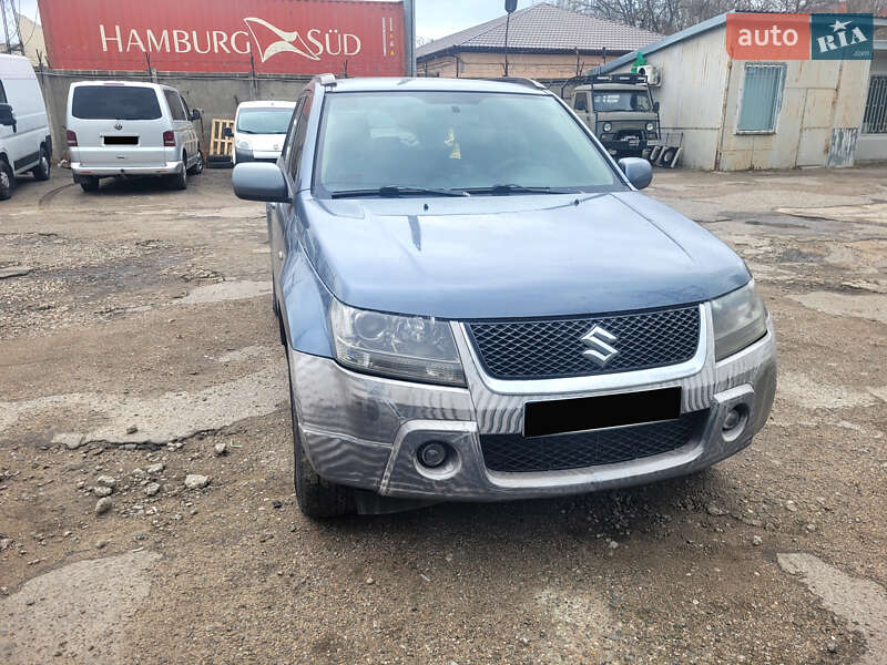 Suzuki Grand vitara (2008)