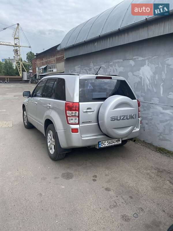 Suzuki Grand vitara (2006)