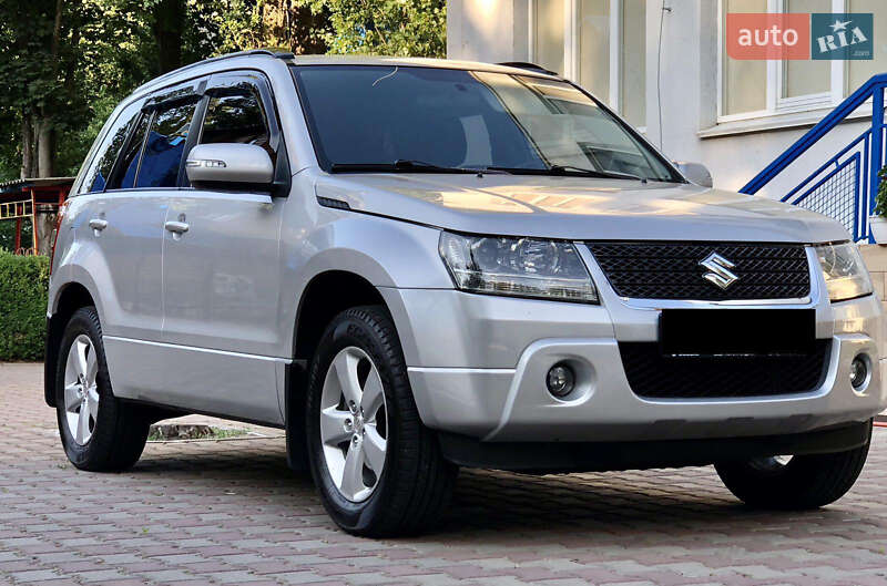 Suzuki Grand vitara (2010)