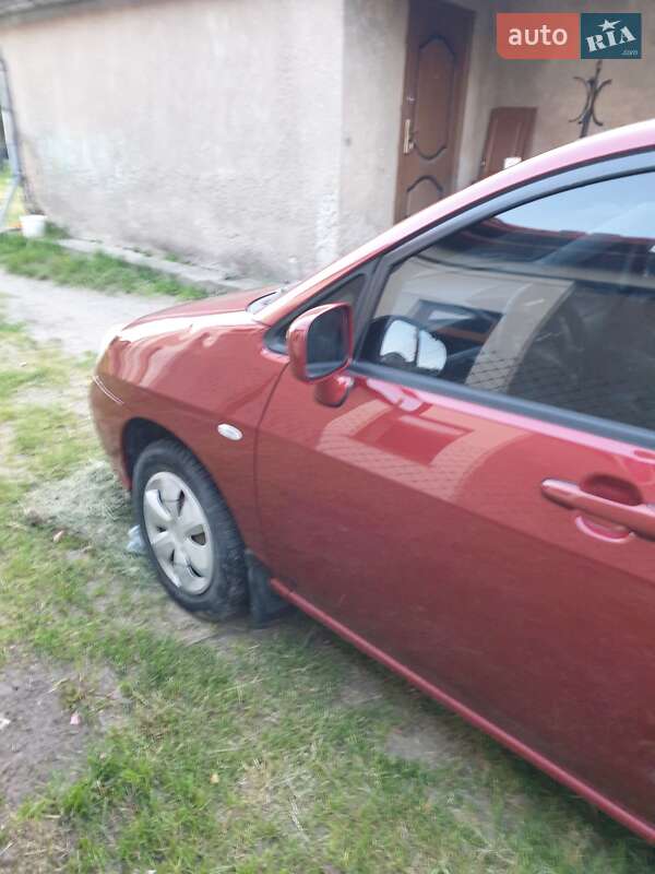 Suzuki Liana (2003)