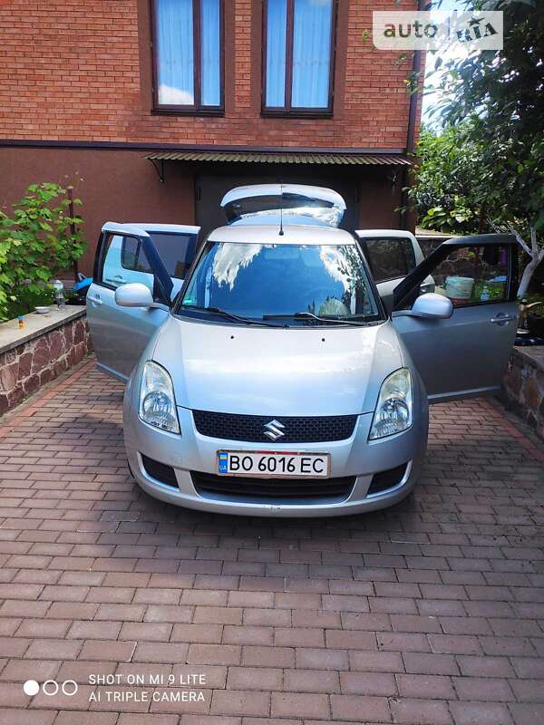 Suzuki Swift (2008)
