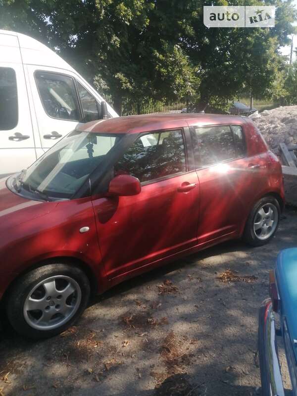 Suzuki Swift (2008)