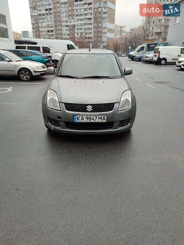 Suzuki Swift (2008)