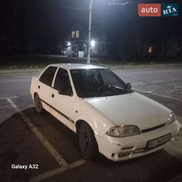 Suzuki Swift (1996)