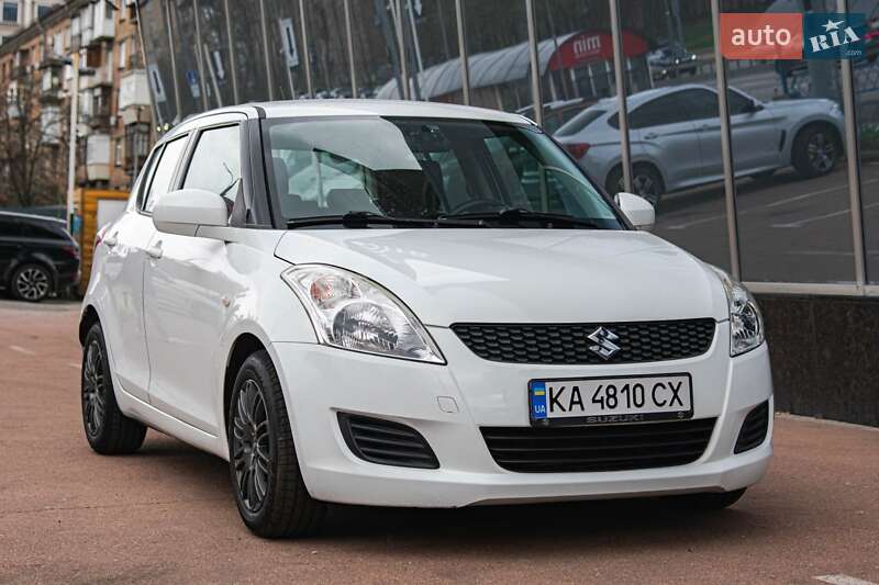 Suzuki Swift (2011)