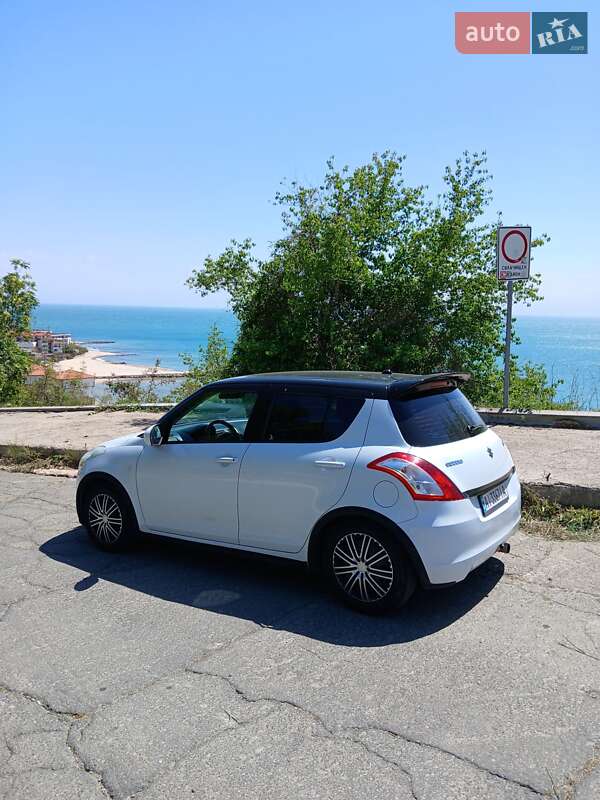 Suzuki Swift (2011)