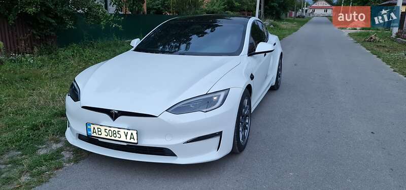 Tesla Model s (2022)