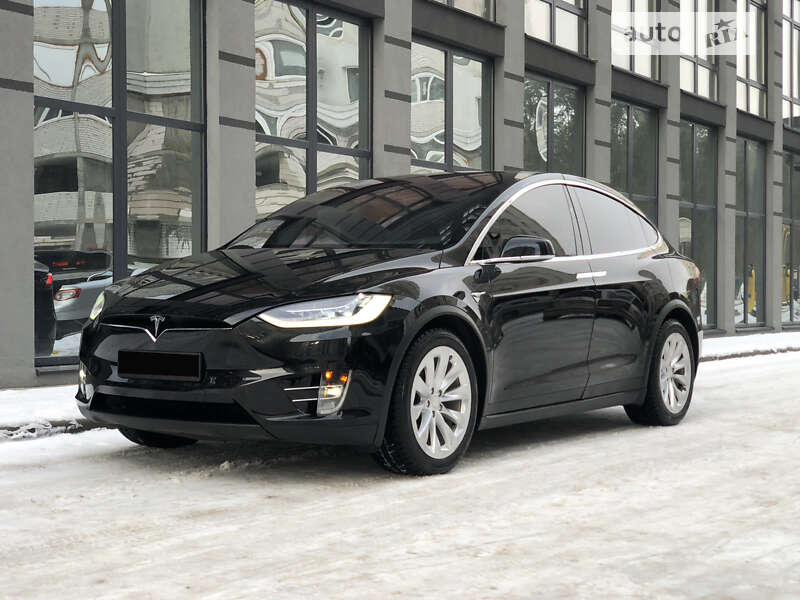 Tesla Model x (2017)