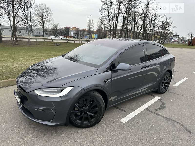 Tesla Model x (2022)