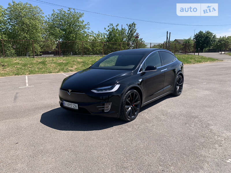 Tesla Model x (2016)