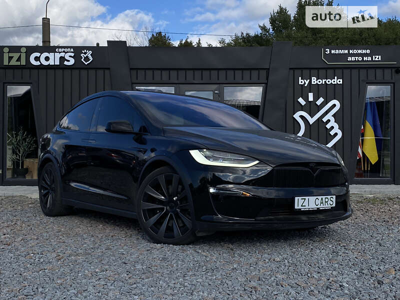 Tesla Model x (2022)
