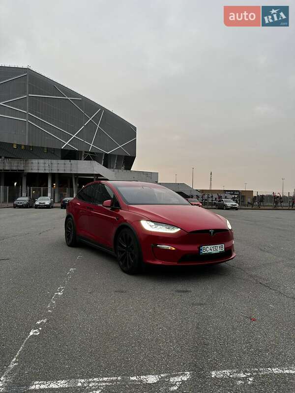 Tesla Model x (2022)