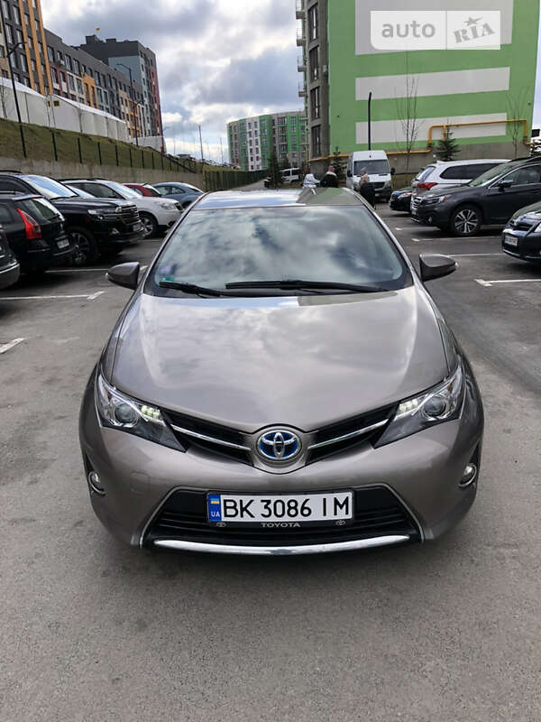 Toyota Auris (2014)