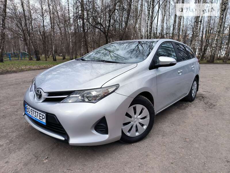 Toyota Auris (2014)