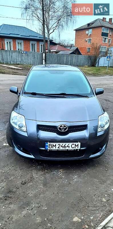 Toyota Auris (2006)