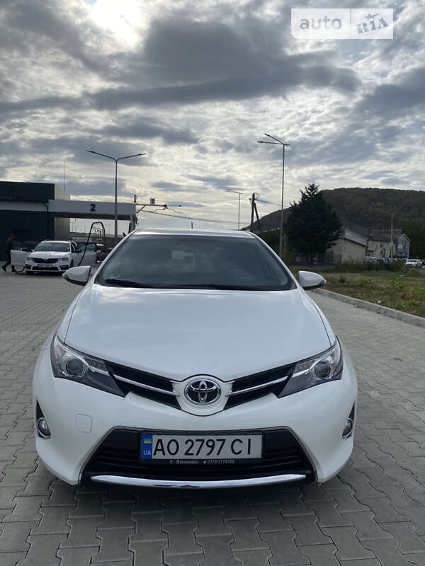 Toyota Auris (2015)