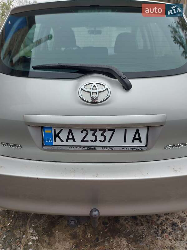 Toyota Auris (2007)