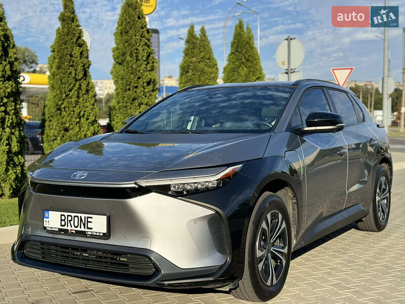 Toyota Bz4x (2022)