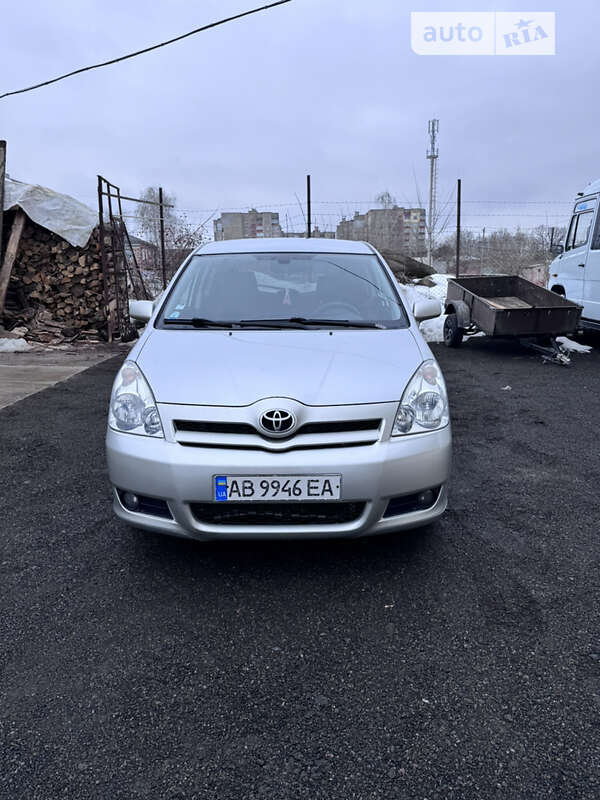 Toyota Corolla verso (2007)