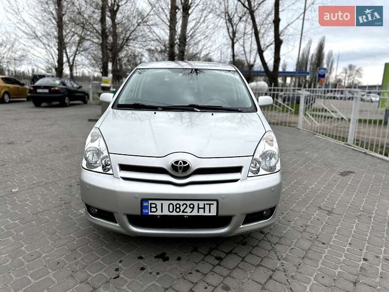 Toyota Corolla verso (2006)