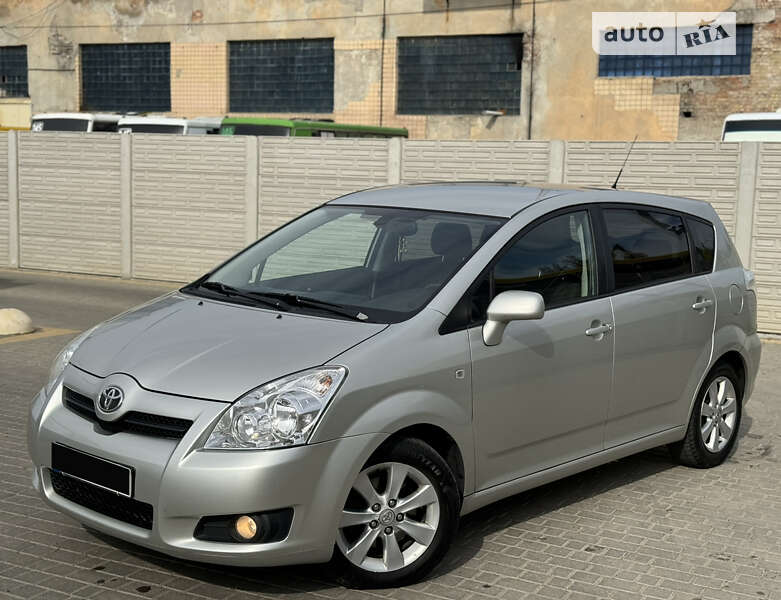 Toyota Corolla verso (2007)