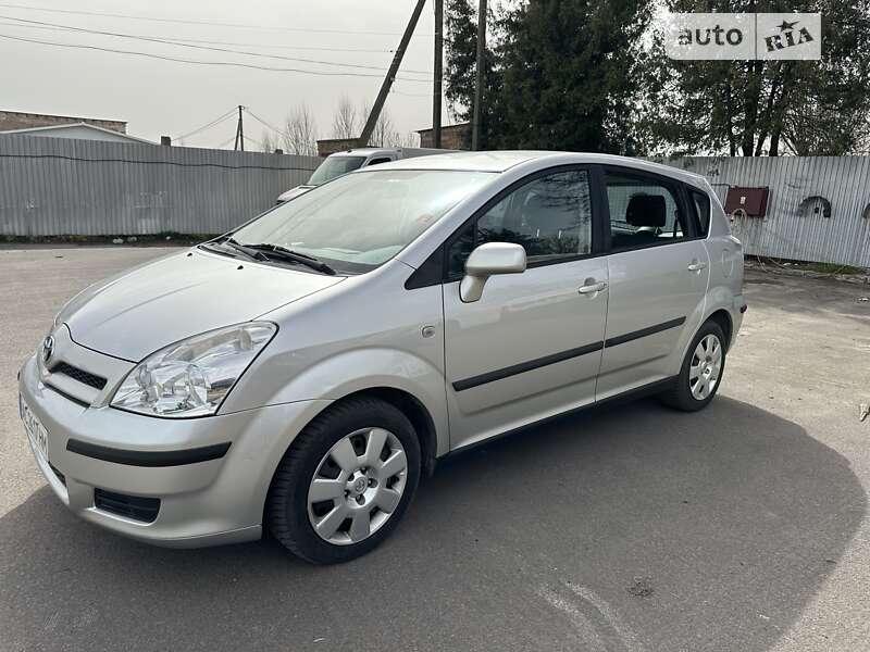 Toyota Corolla verso (2006)