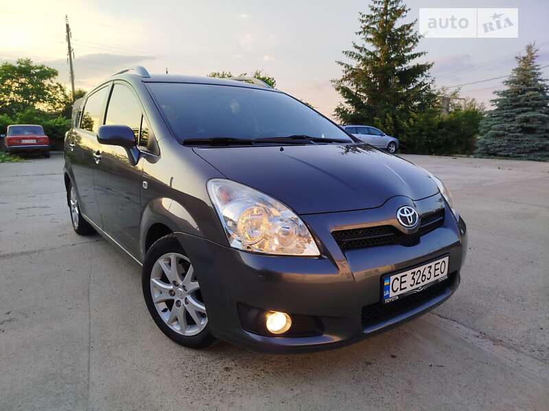 Toyota Corolla verso (2008)