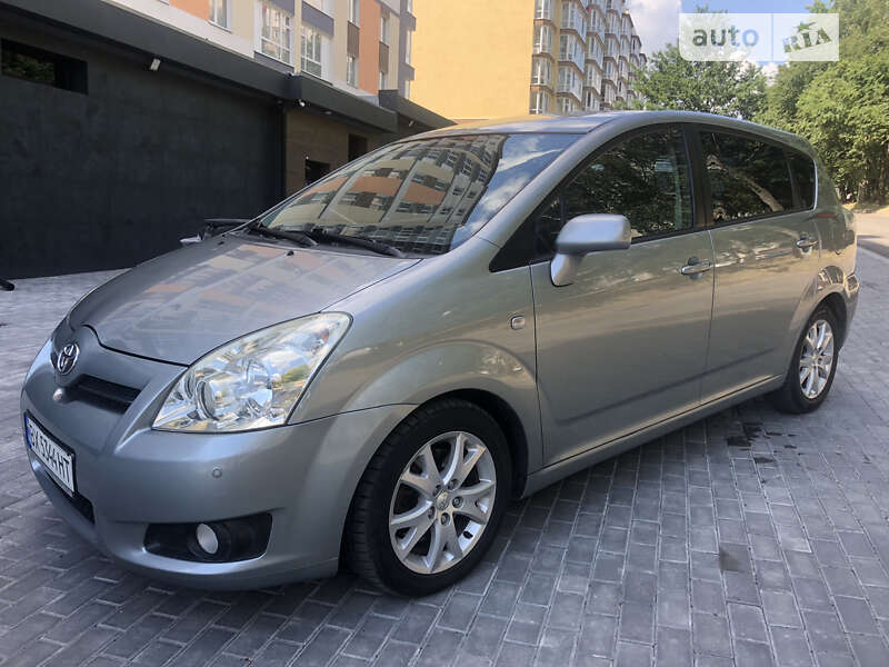 Toyota Corolla verso (2008)