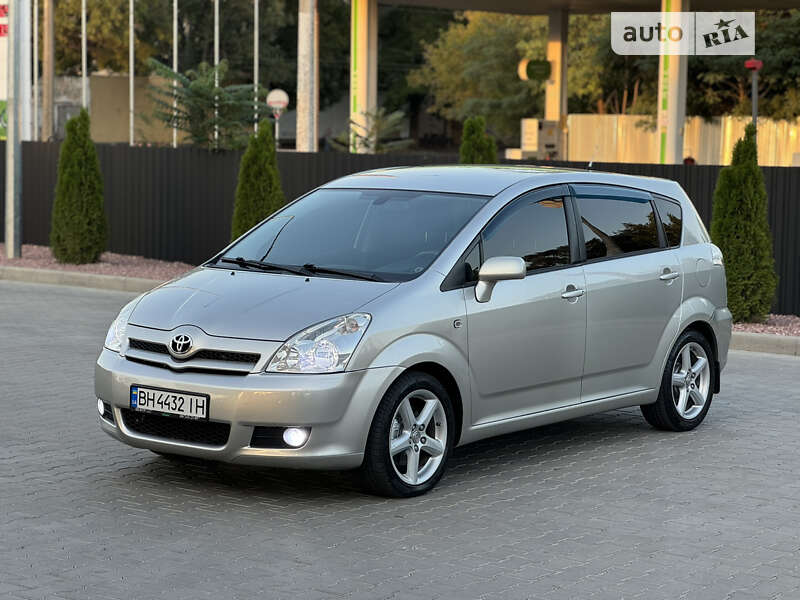Toyota Corolla verso (2005)
