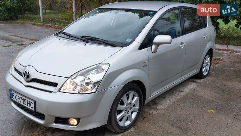 Toyota Corolla verso (2005)