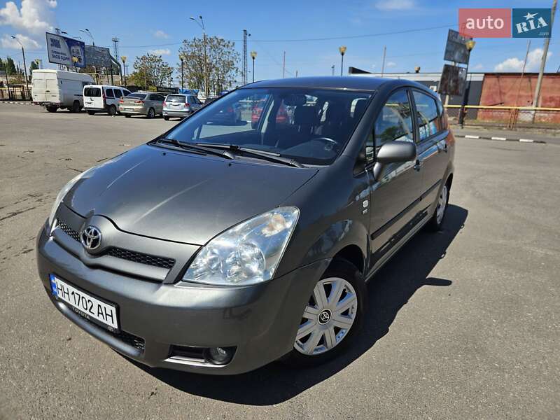 Toyota Corolla verso (2005)