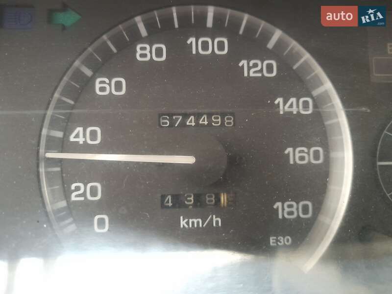 Toyota Corolla (1990)