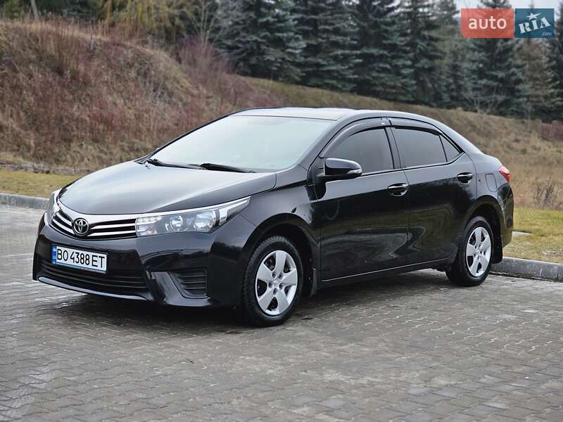 Toyota Corolla (2016)