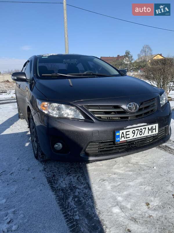Toyota Corolla (2012)