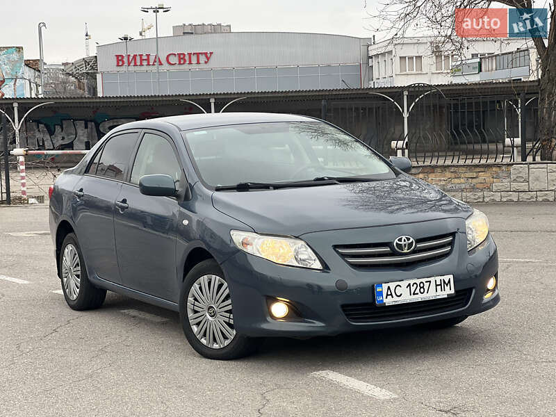 Toyota Corolla (2008)