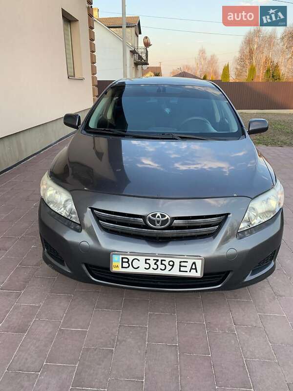 Toyota Corolla (2008)