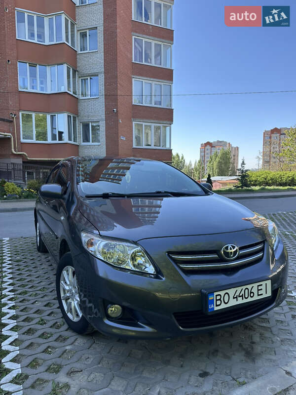 Toyota Corolla (2008)