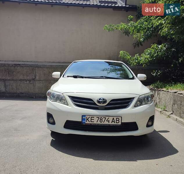 Toyota Corolla (2012)