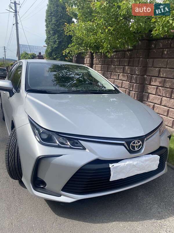 Toyota Corolla (2020)
