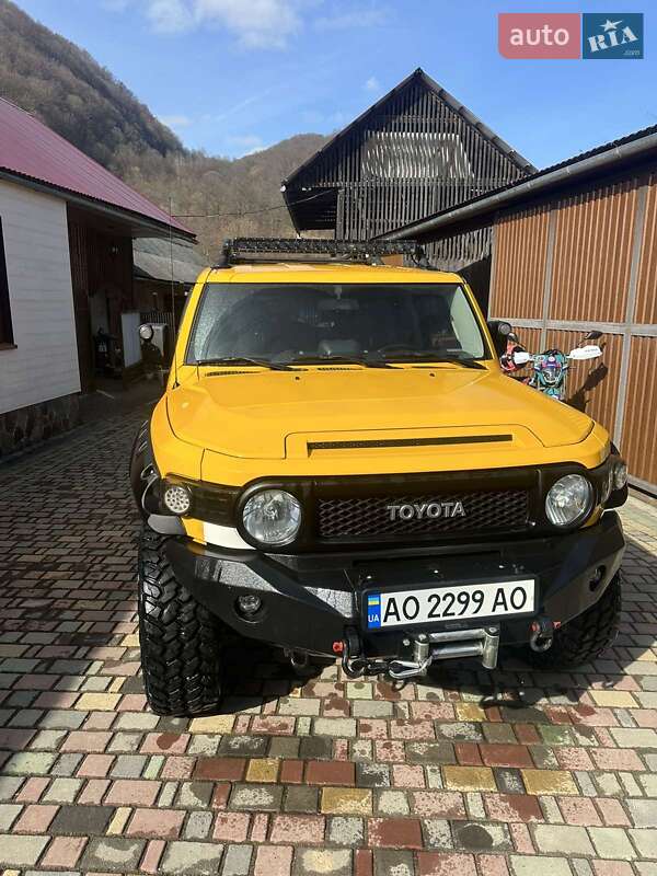 Toyota Fj cruiser (2008)