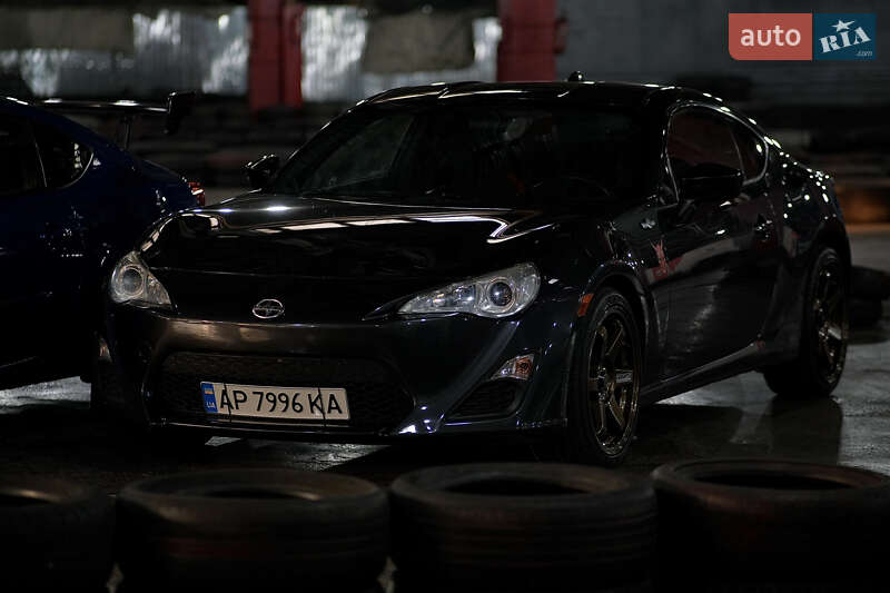 Toyota Gt 86 (2013)
