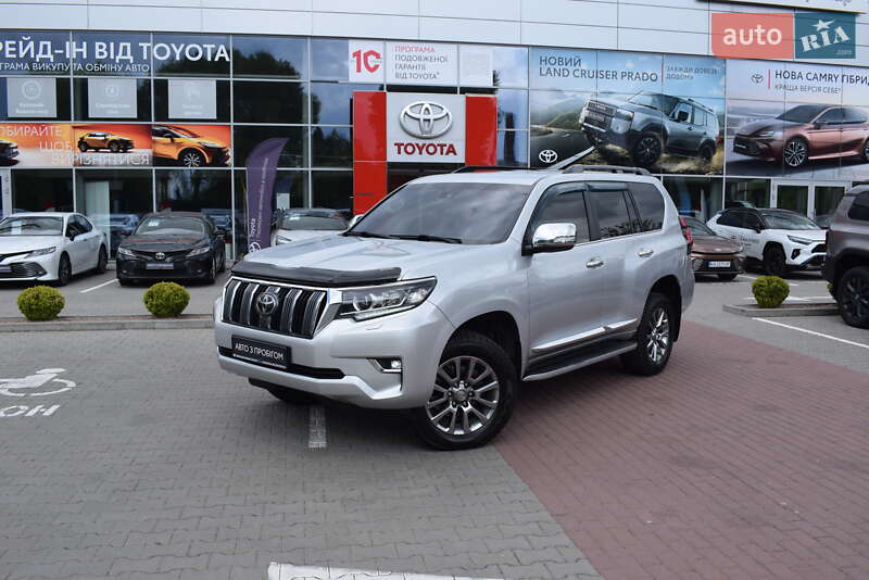 Toyota Land cruiser prado (2019)