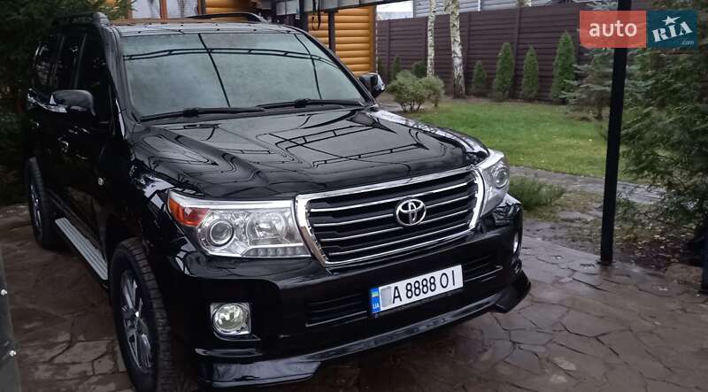 Toyota Land cruiser (2008)