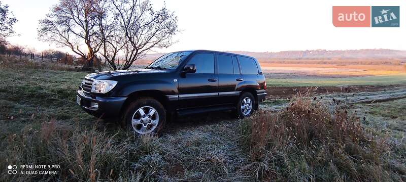 Toyota Land cruiser (2006)