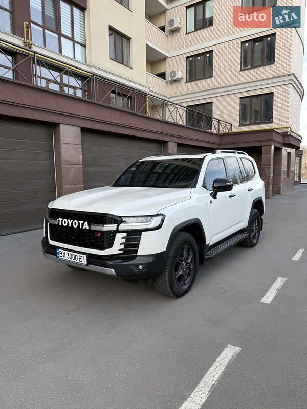 Toyota Land cruiser (2022)